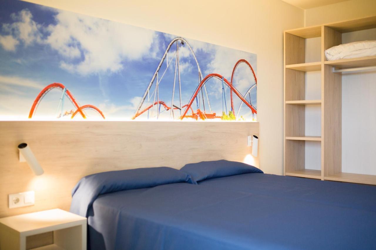 Festival Village Apartments Salou Bagian luar foto