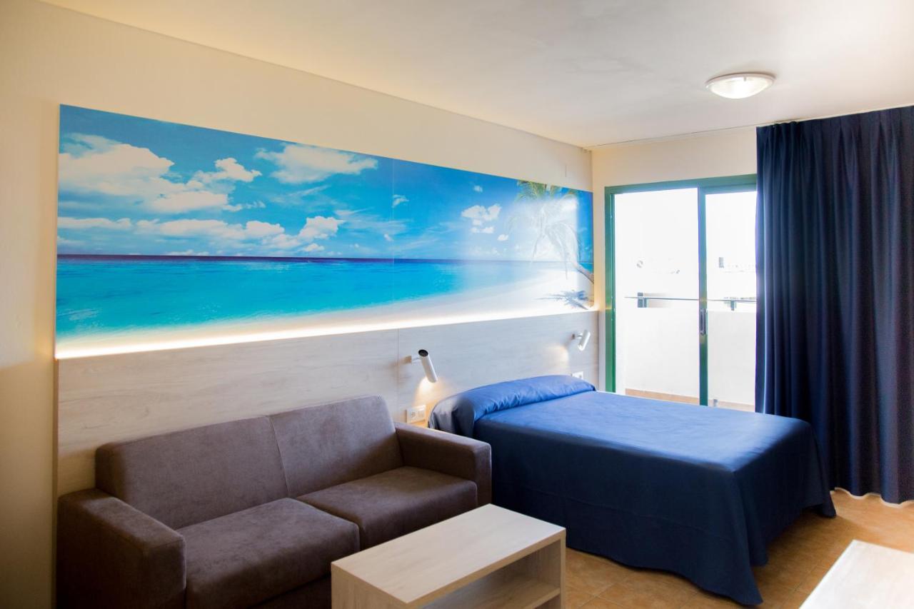 Festival Village Apartments Salou Bagian luar foto