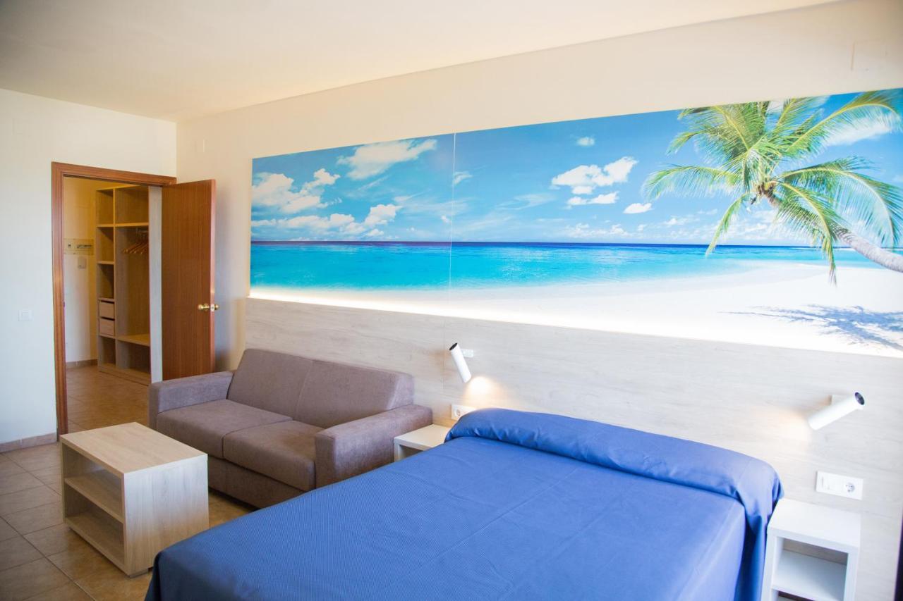 Festival Village Apartments Salou Bagian luar foto
