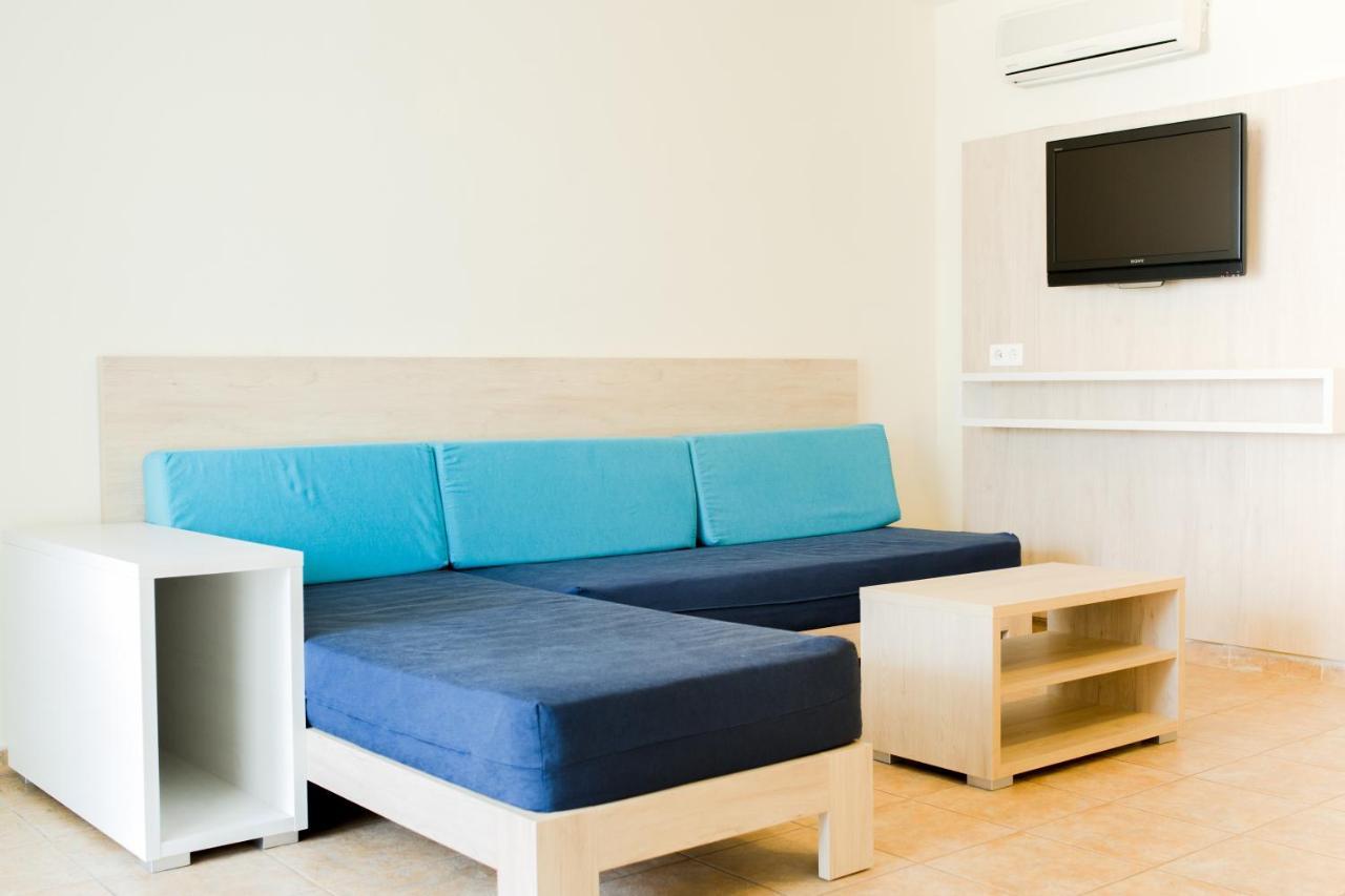 Festival Village Apartments Salou Bagian luar foto