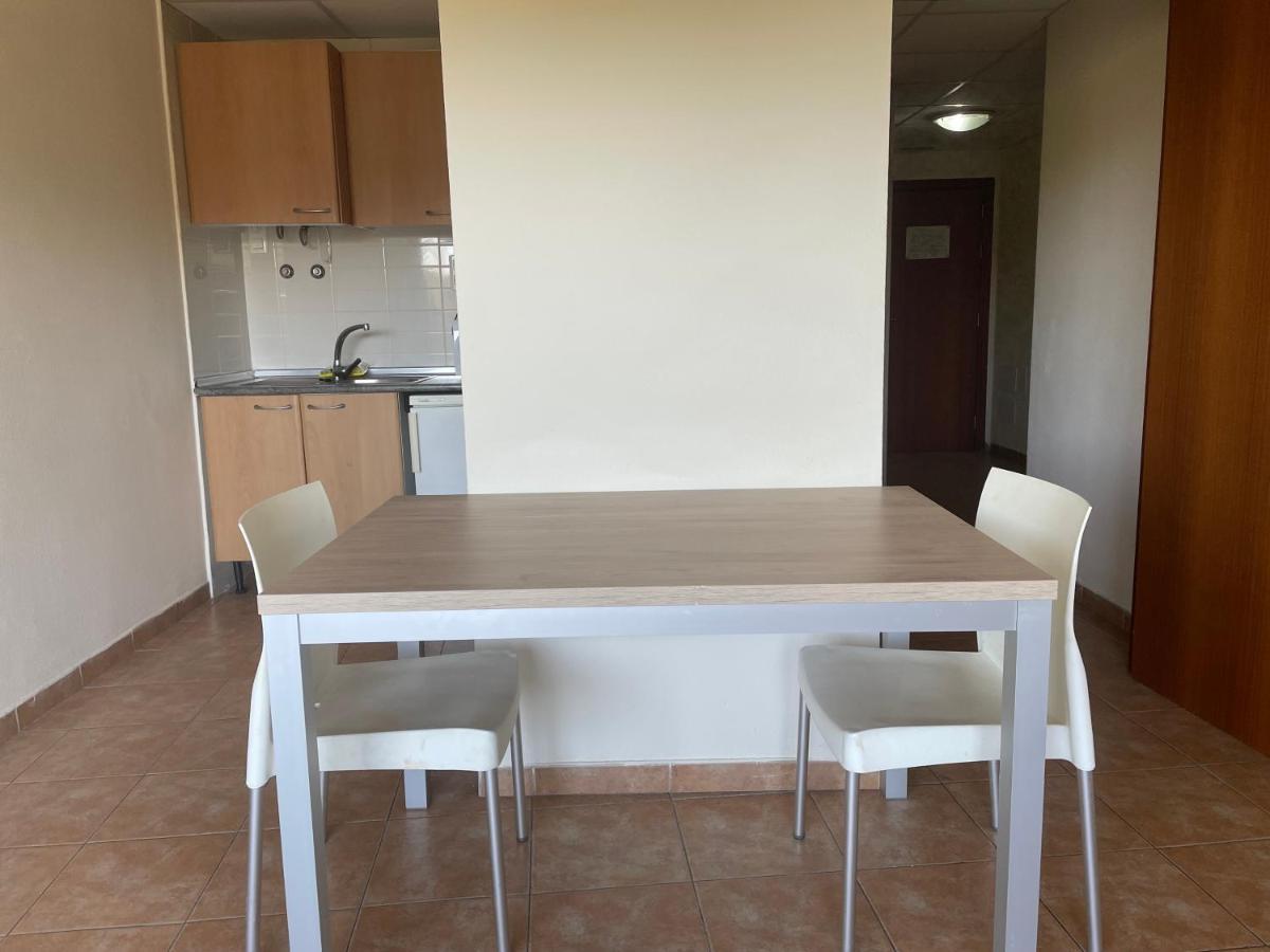 Festival Village Apartments Salou Bagian luar foto